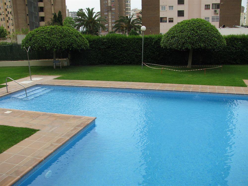 Apartamentos Torre Ipanema Benidorm Buitenkant foto