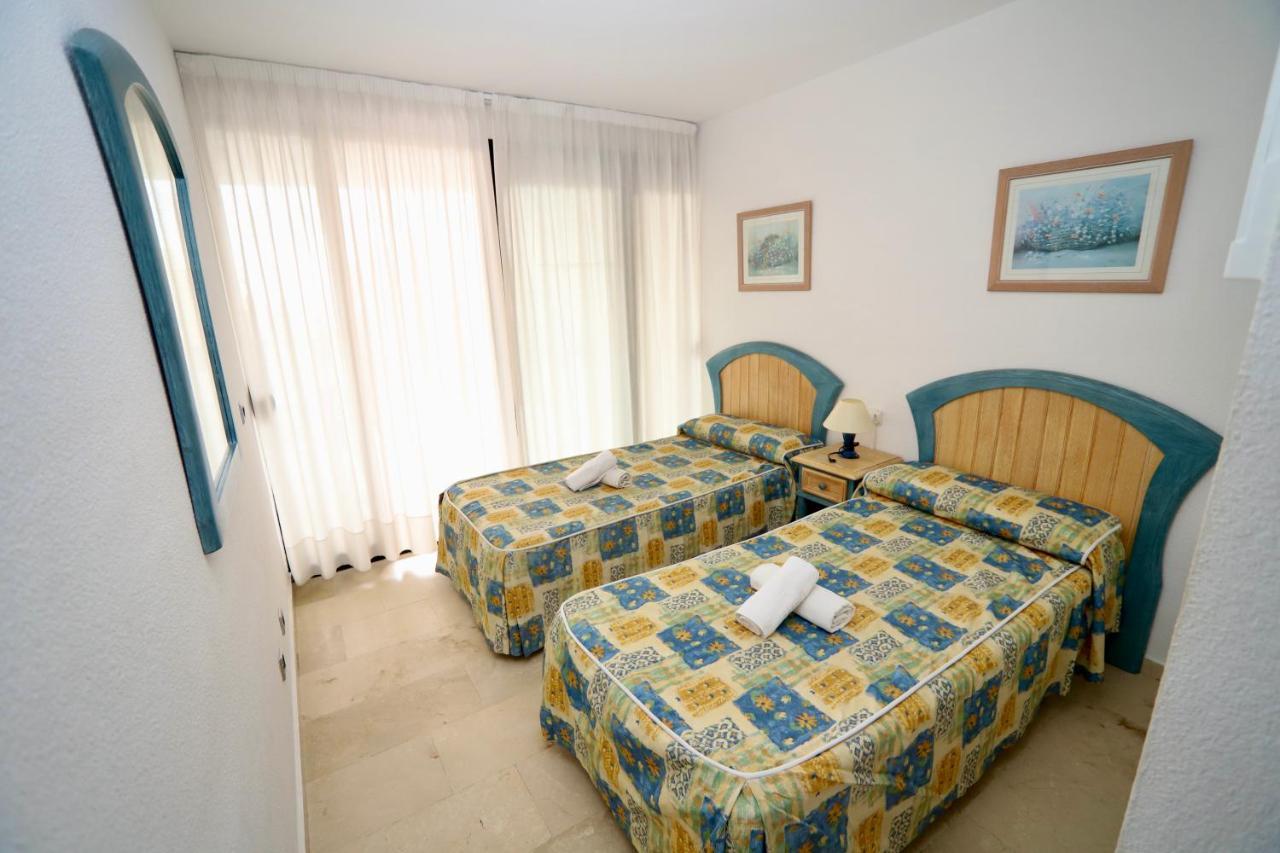 Apartamentos Torre Ipanema Benidorm Buitenkant foto