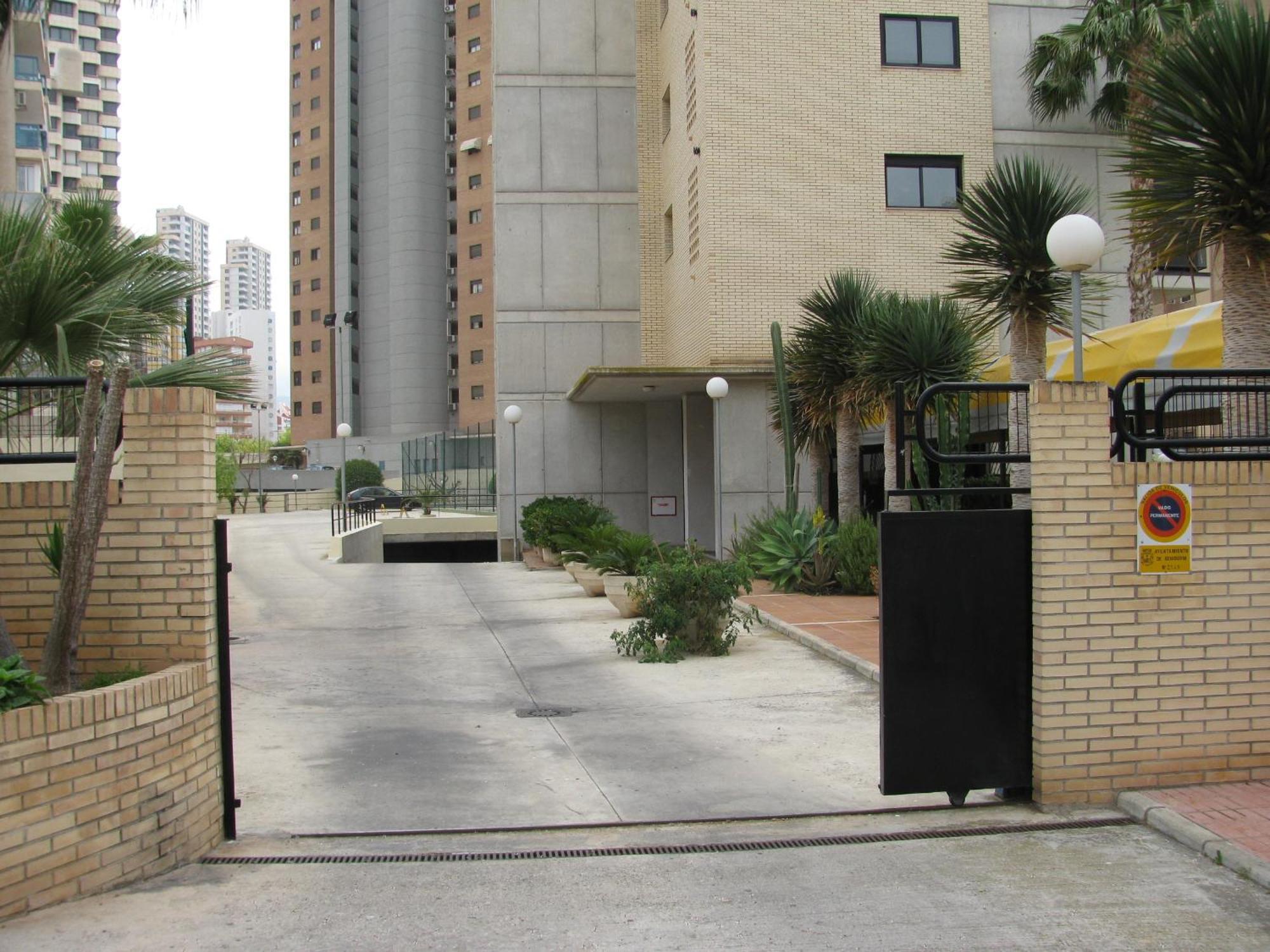 Apartamentos Torre Ipanema Benidorm Buitenkant foto
